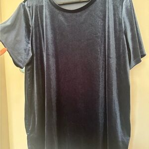 Women’s  Velvet Crew Neck Shirt - Navy Blue